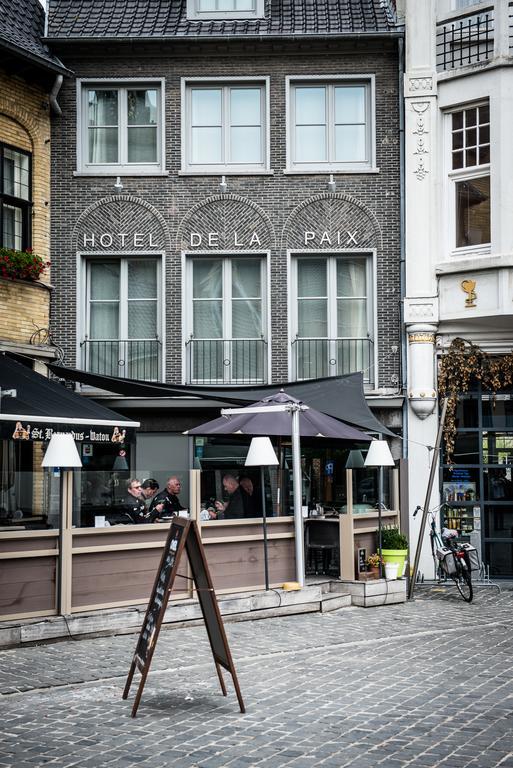 Hotel De La Paix Poperinge Exterior foto